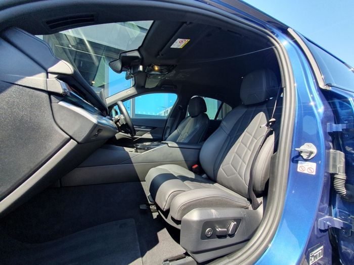 BMW i5 2024