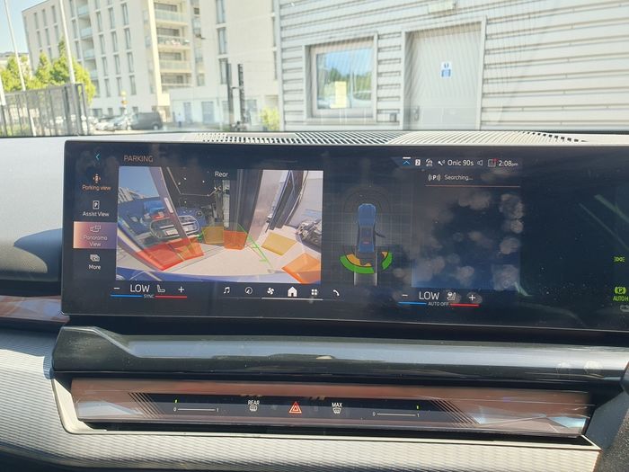 BMW i5 2024