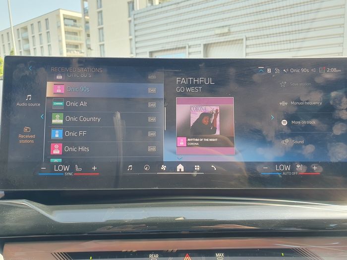 BMW i5 2024