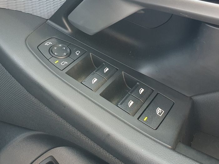 BMW i5 2024