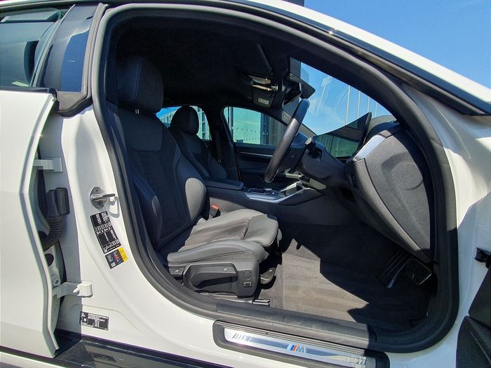 BMW i4 2024