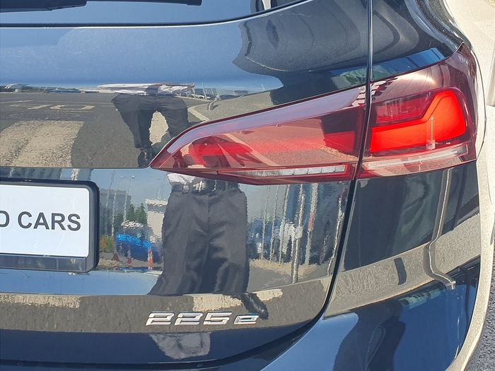 BMW 2 Series Active Tourer 2025
