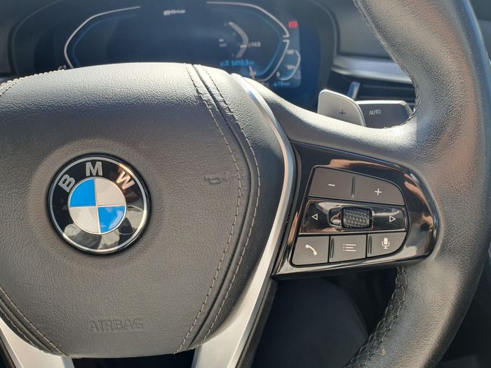 BMW 5 Series 2021
