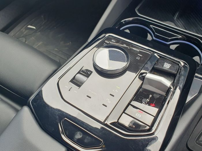 BMW 5 Series 2025