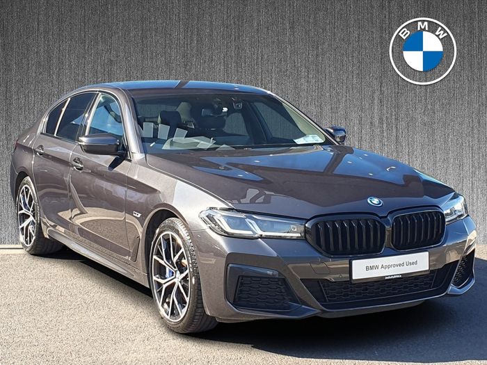 BMW 5 Series 2023
