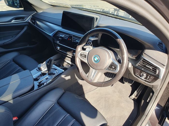 BMW 5 Series 2023
