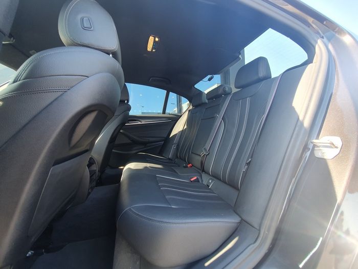BMW 5 Series 2023