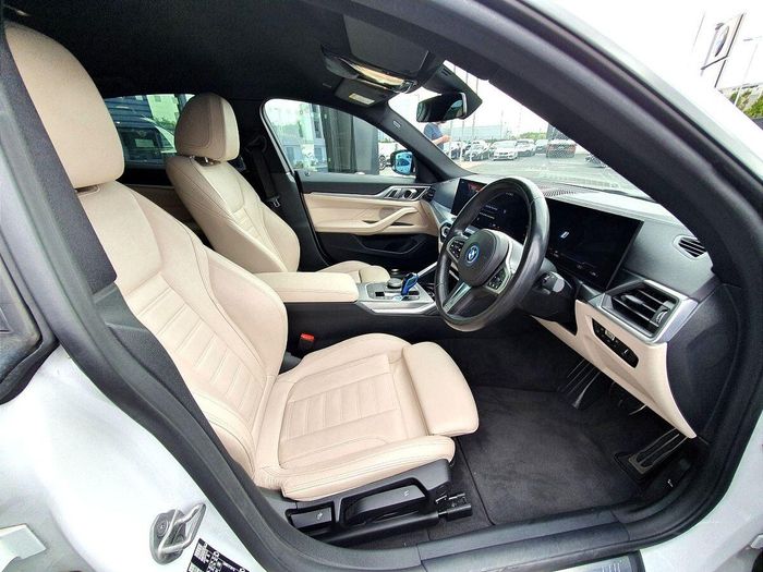 BMW i4 2022