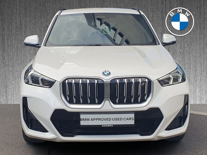 BMW iX1 2023