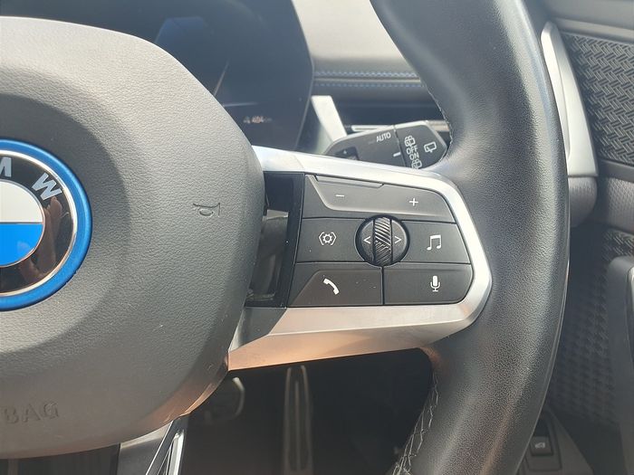 BMW iX1 2023