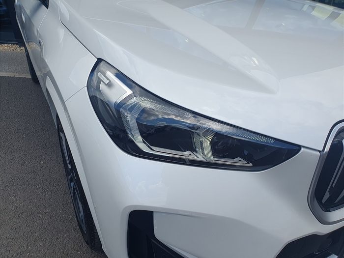 BMW iX1 2023