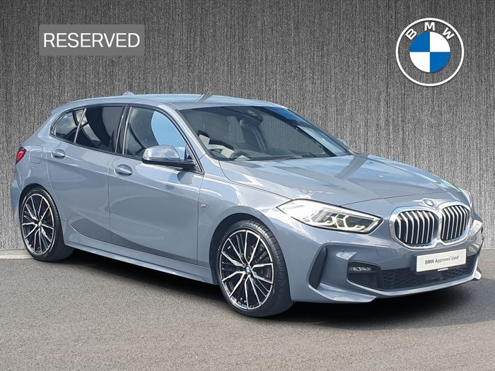 BMW 1 Series 2021