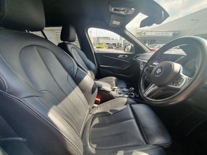 BMW 1 Series 2021