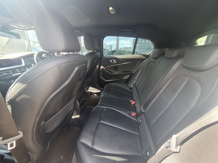BMW 1 Series 2021