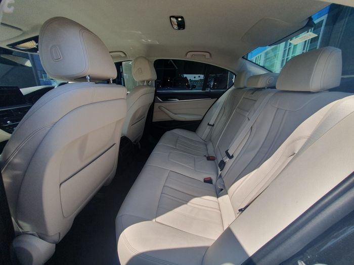 BMW 5 Series 2022