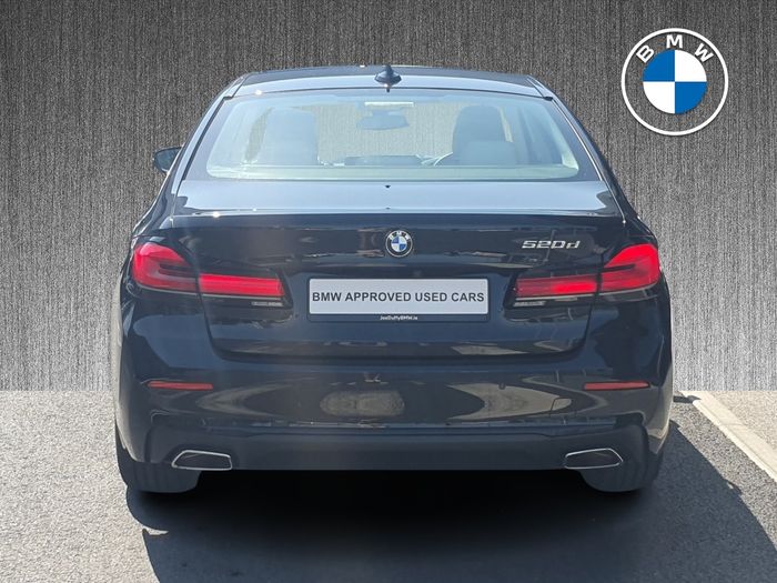 BMW 5 Series 2022