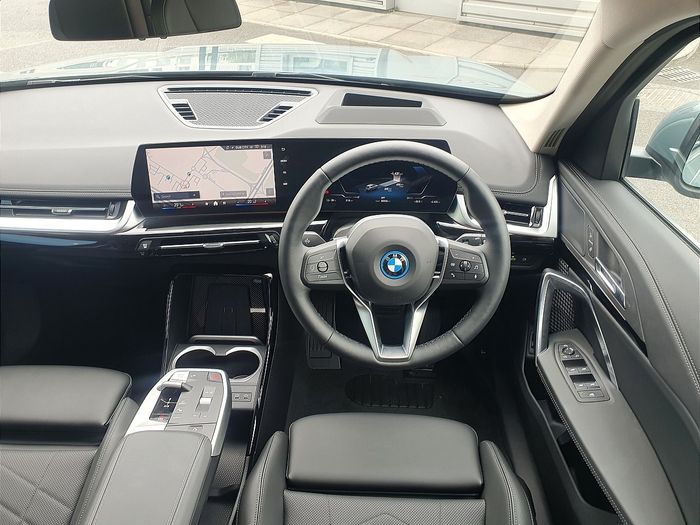 BMW iX1 2026