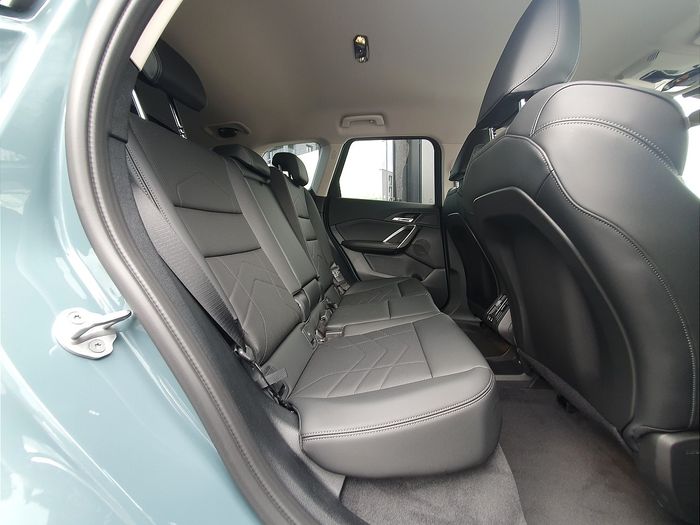 BMW iX1 2026