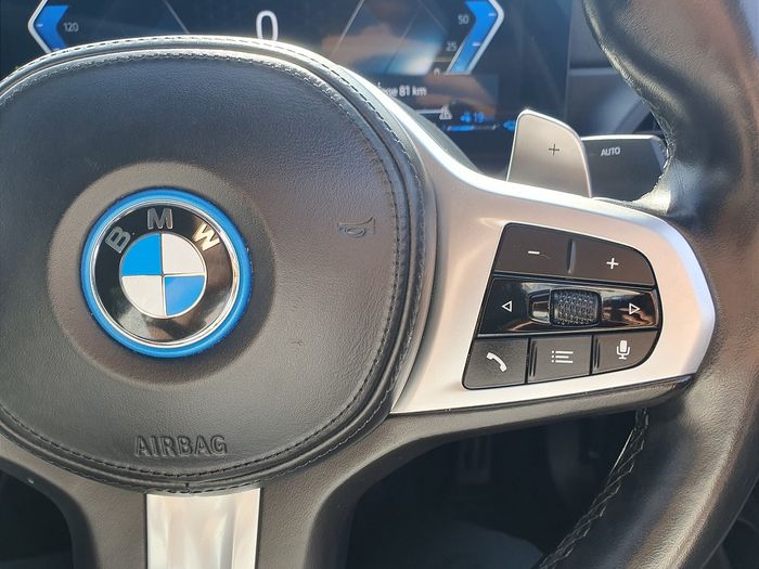 BMW 3 Series 2023