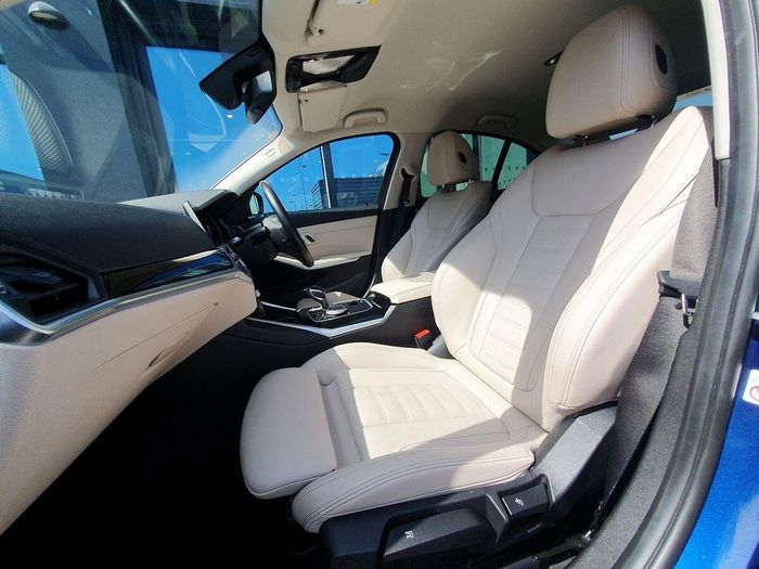 BMW 3 Series 2021