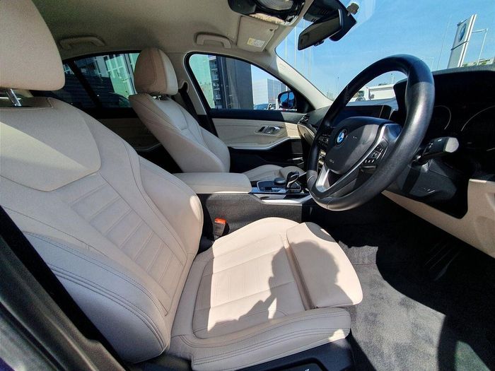BMW 3 Series 2021