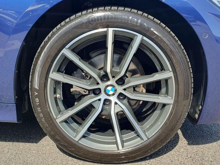 BMW 3 Series 2021