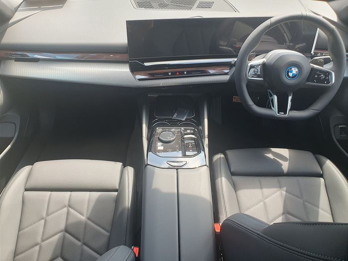 BMW 5 Series 2026