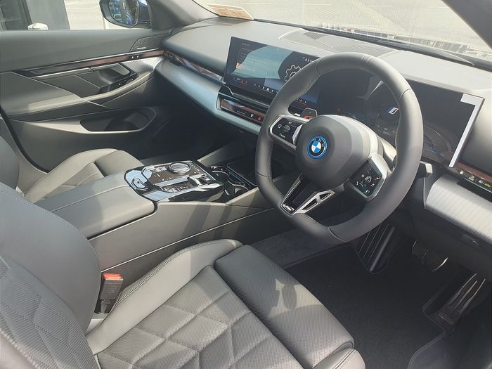 BMW 5 Series 2026