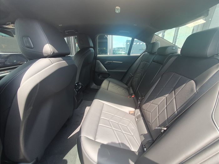BMW 5 Series 2026