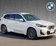 BMW iX1 2024