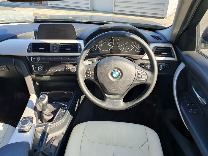 BMW 3 Series 2019