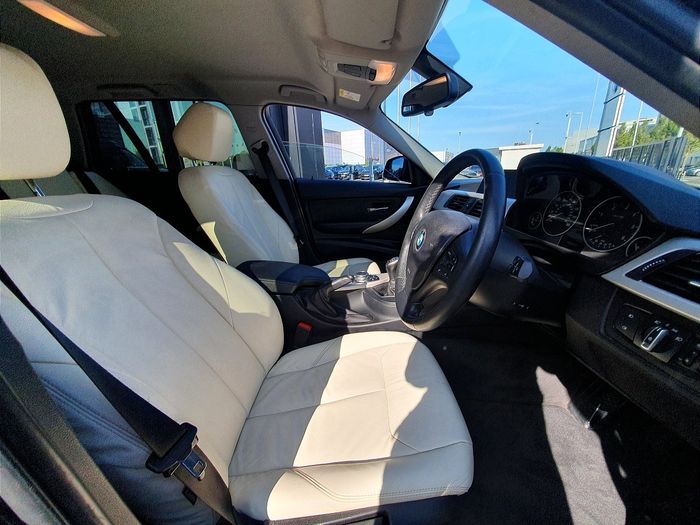 BMW 3 Series 2019