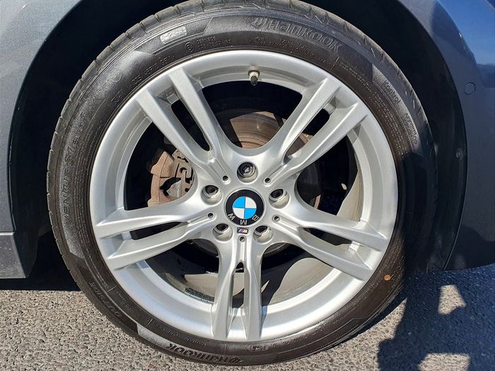 BMW 3 Series 2019