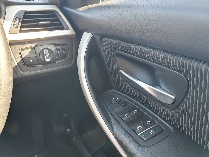 BMW 3 Series 2019