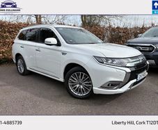 Mitsubishi Outlander 2021