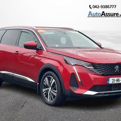 Peugeot 5008 2021