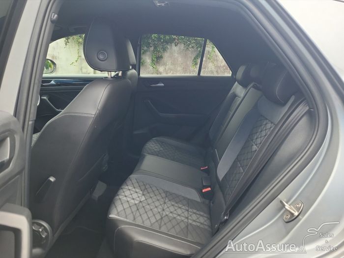 Volkswagen T-Roc 2024