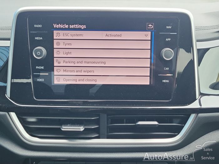Volkswagen T-Roc 2024