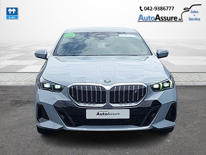 BMW i5 2024