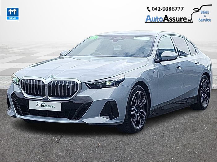 BMW i5 2024