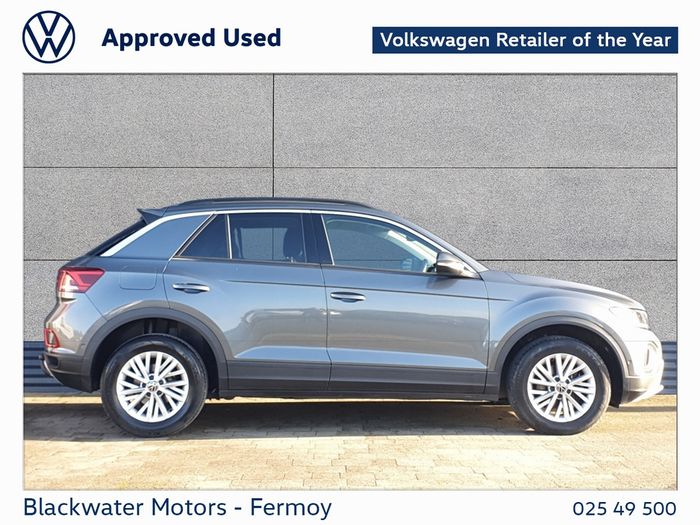 Volkswagen T-Roc 2023