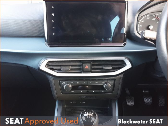 SEAT Arona 2023
