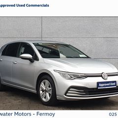 Volkswagen Golf 2023