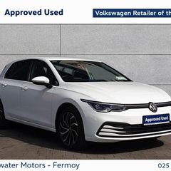Volkswagen Golf 2022