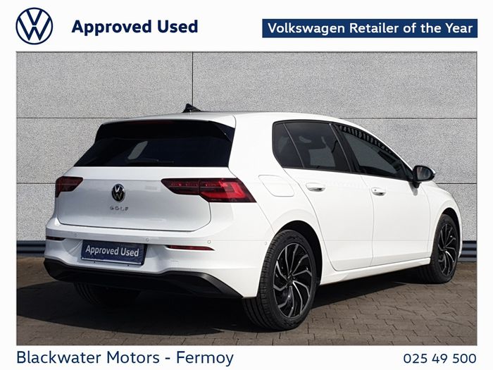 Volkswagen Golf 2022