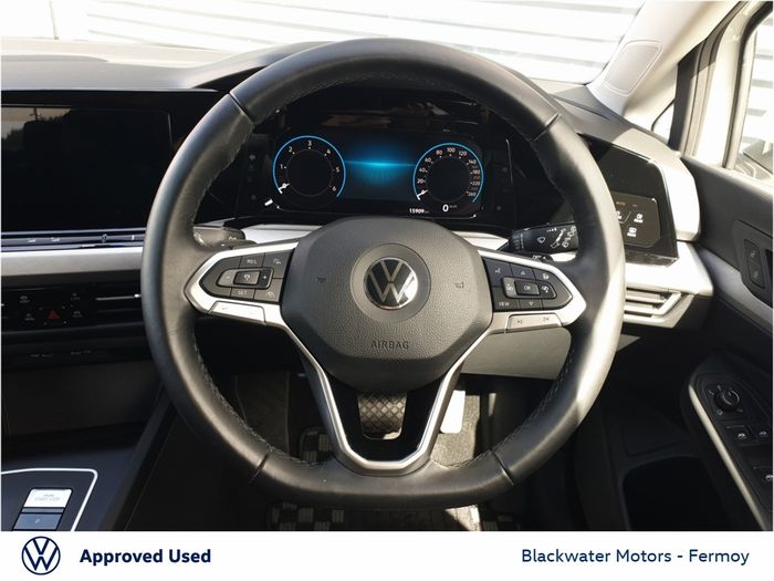 Volkswagen Golf 2022