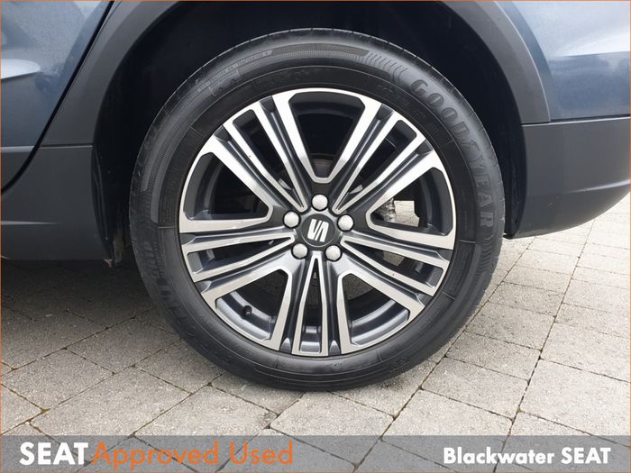 SEAT Arona 2023