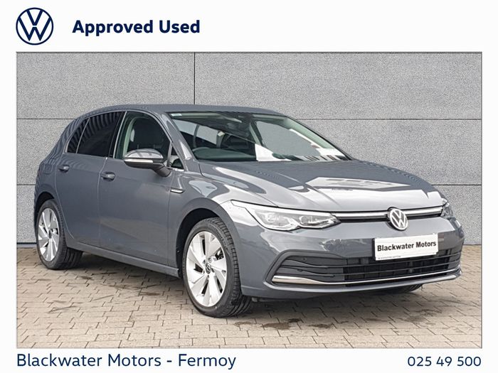 Volkswagen Golf 2021