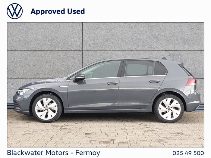 Volkswagen Golf 2021