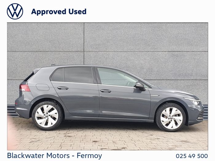 Volkswagen Golf 2021